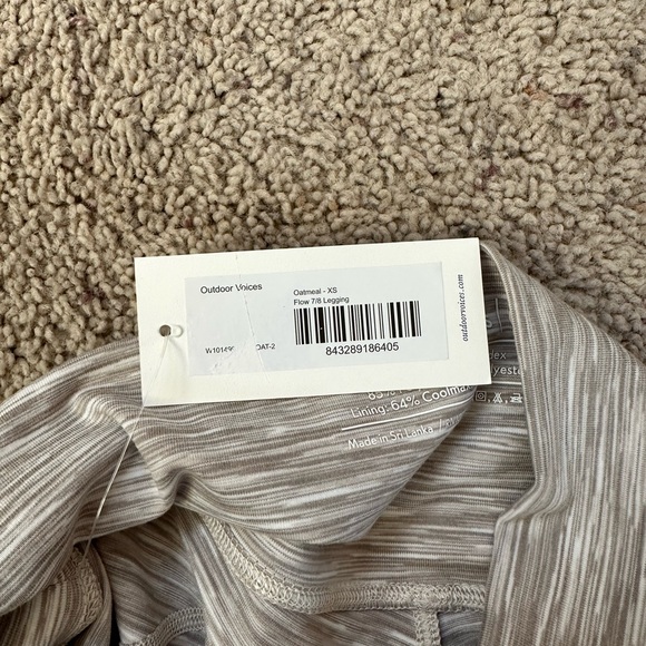 Outdoor Voices flow 7/8 leggings - Picture 4 of 6